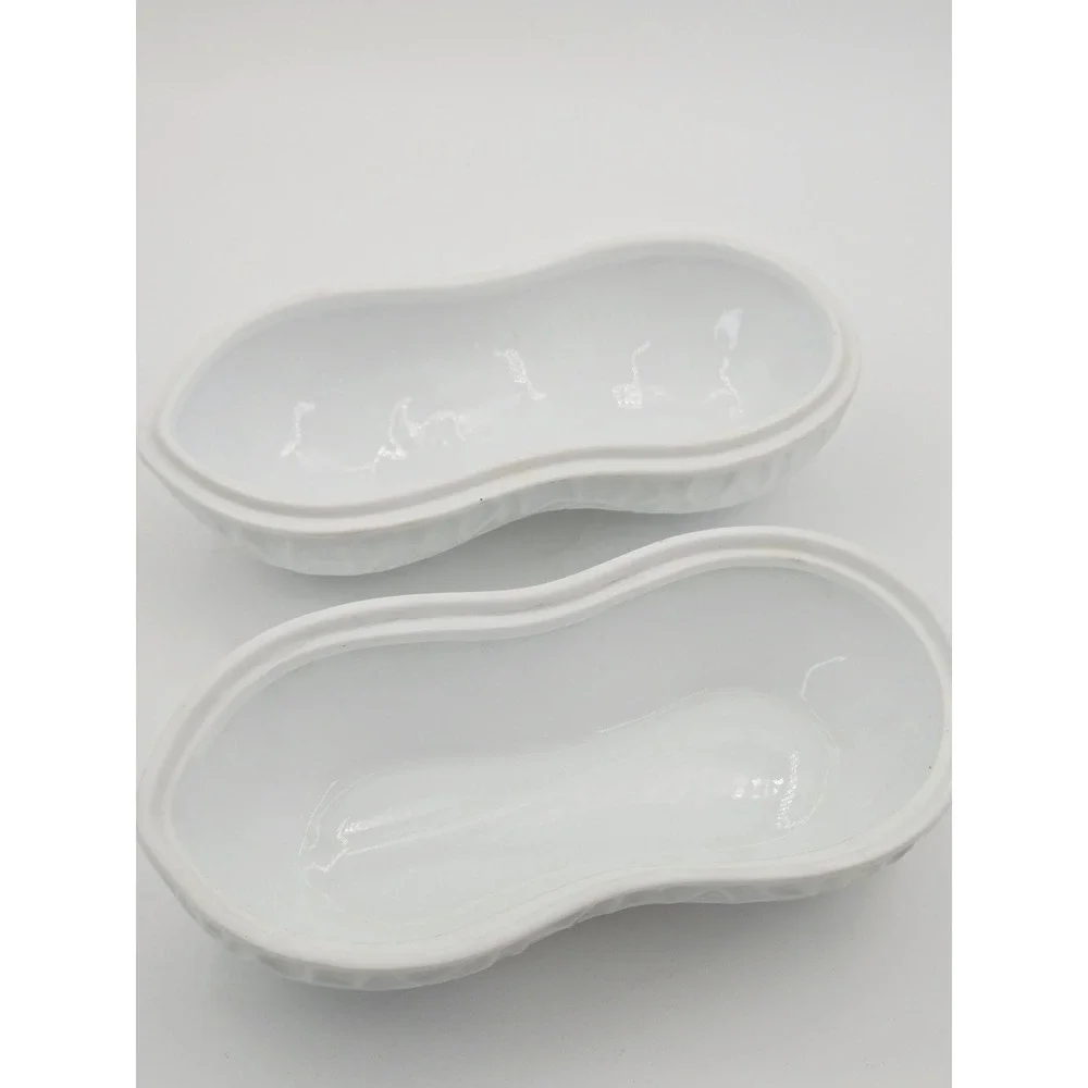Schmid Design Folio White Ceramic Peanut Lidded Trinket Candy Dish Box 6.5